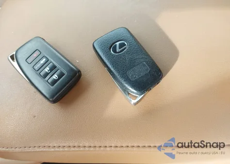 2013 Lexus Gs 350 z USA, uszkodzony, nr VIN JTHCE1BL4D5009593